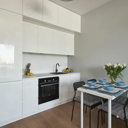Good Time Apartment